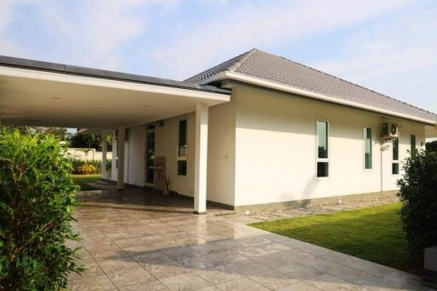 Вилла в Хуа Хине, Таиланд с 3 спальнями  № 140601 - фото 11