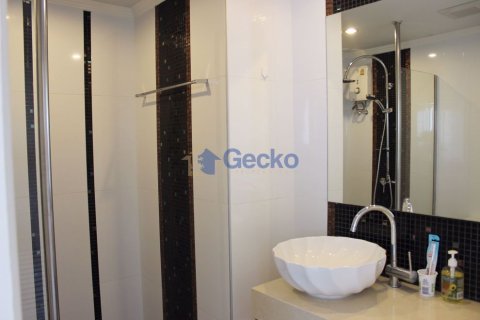 Condominio de 1 dormitorio en Pattaya, Tailandia № 209454 - foto 2