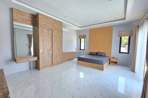 Villa in Pattaya, Thailand 3 bedrooms № 114640 - photo 5