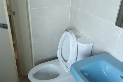 Condo in Yan Nawa, Bangkok, Thailand, 2 bedrooms  № 158048 - photo 14