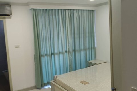 Condo in Yan Nawa, Bangkok, Thailand, 2 bedrooms  № 158048 - photo 13