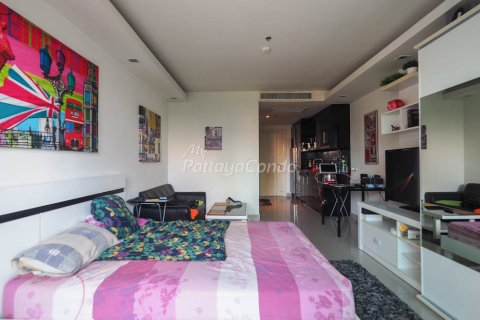 Studio in the Condo in Bang Lamung, Thailand № 205253 - photo 6
