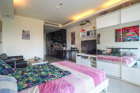 Studio in the Condo in Bang Lamung, Thailand № 205253 - photo 7