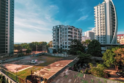Studio in the Condo in Bang Lamung, Thailand № 205253 - photo 13