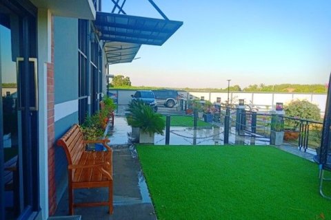 Maison à Buriram, Thaïlande 4 chambres № 148278 - photo 13