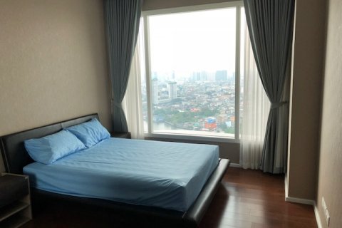 Кондоминиум с 3 спальнями в Бангкоке, Таиланд № 144102 - фото 10