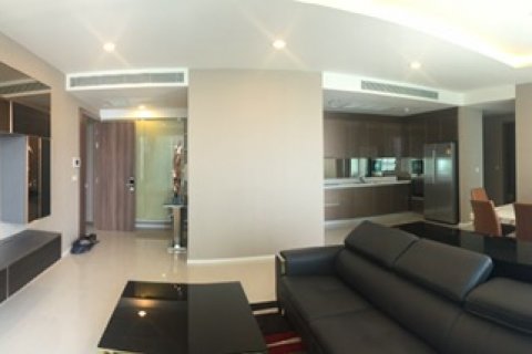 Кондоминиум с 3 спальнями в Бангкоке, Таиланд № 144102 - фото 3