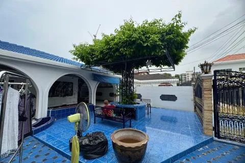 Maison à Pattaya, Thaïlande 4 chambres № 155633 - photo 3