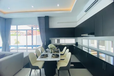 Maison à Pattaya, Thaïlande 4 chambres № 155632 - photo 14