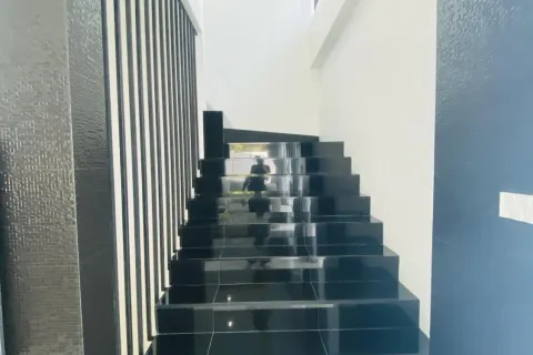 Maison à Pattaya, Thaïlande 4 chambres № 155632 - photo 19