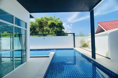 Maison à Pattaya, Thaïlande 4 chambres № 155632 - photo 5