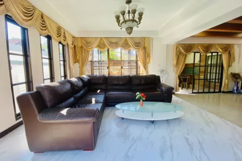 Maison à Pattaya, Thaïlande 5 chambres № 155631 - photo 17