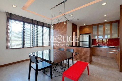 House in Bang Phli Yai, Thailand 4 bedrooms № 197727 - photo 6