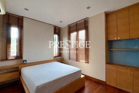 House in Bang Phli Yai, Thailand 4 bedrooms № 197727 - photo 19