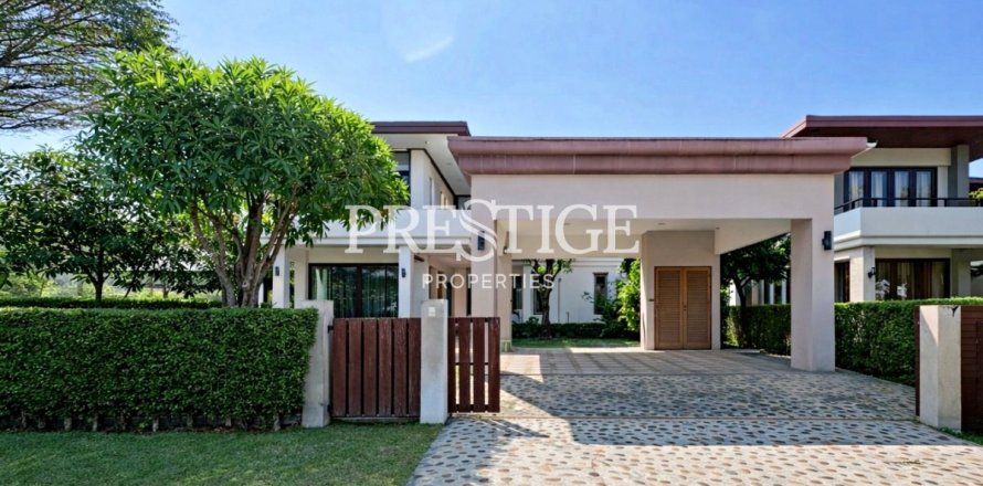 House in Bang Phli Yai, Thailand 4 bedrooms № 197727