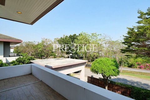 House in Bang Phli Yai, Thailand 4 bedrooms № 197727 - photo 28