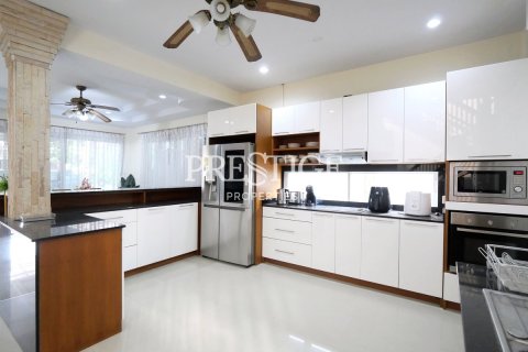 บ้านในพัทยา, ประเทศไทย 6 ห้องนอน № 197726 - รูปถ่าย 9