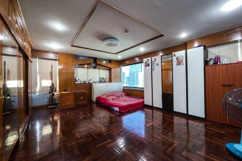 Condo à Watthana, Bangkok, Thaïlande, 3 chambres № 156703 - photo 5