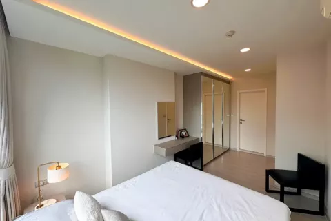 Condo in Khlong Toei, Bangkok, Thailand, 2 bedrooms  № 139611 - photo 12