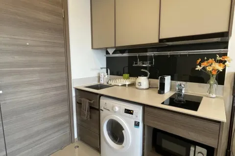 Studio in the Condo in Phaya Thai, Bangkok, Thailand  № 148568 - photo 3