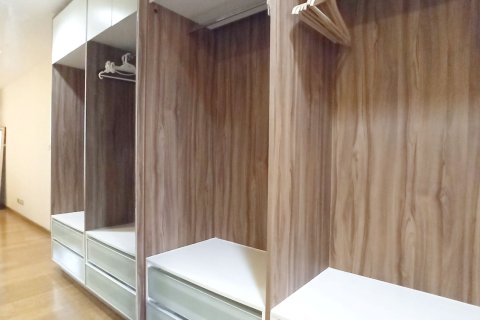 Studio in the Condo in Watthana, Bangkok, Thailand  № 148573 - photo 12