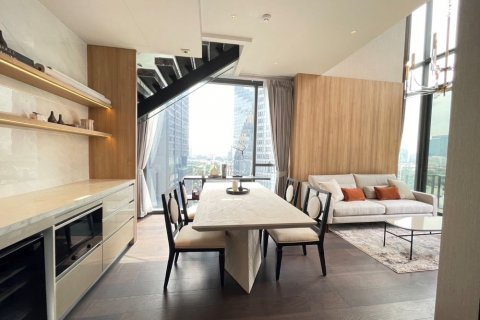 Кондоминиум с 2 спальнями в Ваттхане, Бангкок, Таиланд № 133629 - фото 4