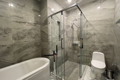 Кондоминиум с 2 спальнями в Ваттхане, Бангкок, Таиланд № 133629 - фото 17