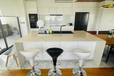 Condo in Watthana, Bangkok, Thailand, 4 bedrooms  № 133627 - photo 6