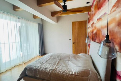 Condo in Watthana, Bangkok, Thailand, 4 bedrooms  № 133627 - photo 15