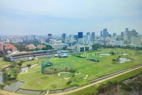 Condo in Pathum Wan, Bangkok, Thailand, 2 bedrooms  № 133632 - photo 2