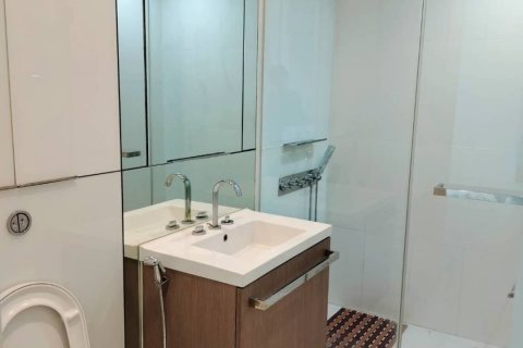 Condo in Pathum Wan, Bangkok, Thailand, 2 bedrooms  № 133632 - photo 14
