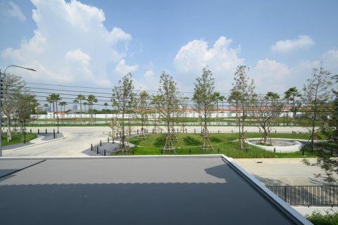 Villa in Bang Phli Yai, Thailand 4 bedrooms № 133631 - photo 15