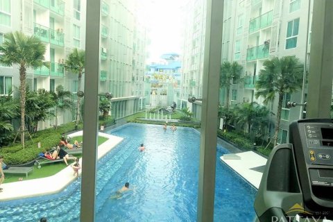 Studio dans le Condo à Pattaya, Thaïlande  № 204247 - photo 6