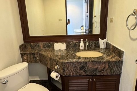 Condo à Watthana, Bangkok, Thaïlande, 3 chambres  № 171079 - photo 15