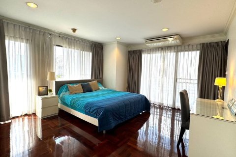Condo à Watthana, Bangkok, Thaïlande, 3 chambres  № 171079 - photo 7