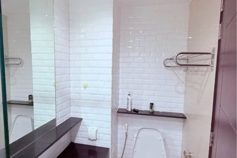 Condo in Bangkok, Thailand, 1 bedroom  № 151004 - photo 10