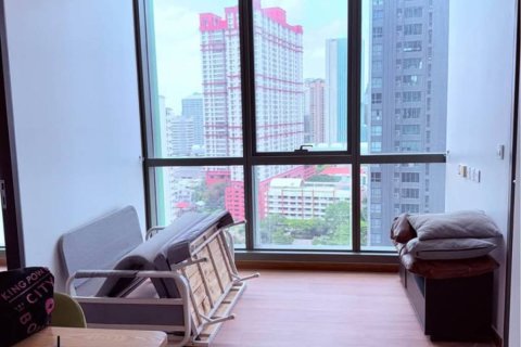 Condo in Bangkok, Thailand, 1 bedroom  № 151004 - photo 1