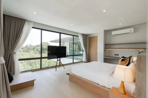 Villa in Phuket, Thailand 4 bedrooms № 161920 - photo 12