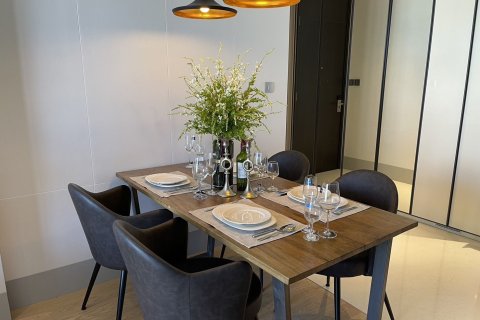 Condo à Khlong Toei, Bangkok, Thaïlande, 2 chambres  № 161919 - photo 16