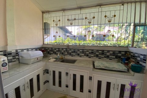 House in Chiang Mai, Thailand 3 bedrooms № 162556 - photo 27