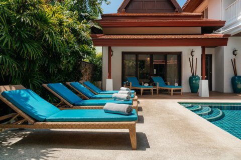 Villa in Ko Samui, Thailand 4 bedrooms № 171583 - photo 6