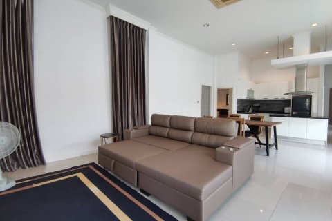 Villa in Pattaya, Thailand 7 bedrooms № 162139 - photo 4