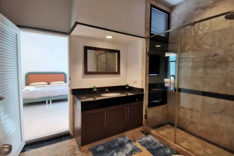 Villa in Pattaya, Thailand 7 bedrooms № 162139 - photo 14