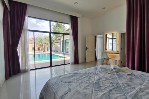 Villa in Pattaya, Thailand 7 bedrooms № 162139 - photo 6