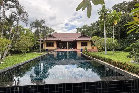 Villa in Chiang Mai, Thailand 3 bedrooms № 162142