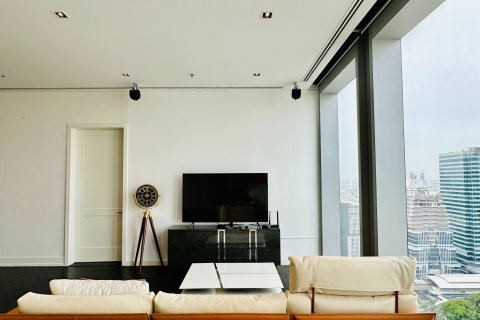 Condo in Bangkok, Thailand, 2 bedrooms № 195787 - photo 7
