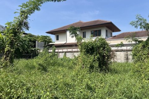 Land in Bangkok, Thailand 676 sq.m. № 158603 - photo 5