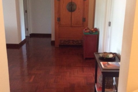 Condo à Khlong Toei, Bangkok, Thaïlande, 3 chambres № 200556 - photo 18