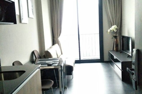 Condo à Watthana, Bangkok, Thaïlande, 1 chambre  № 200557
