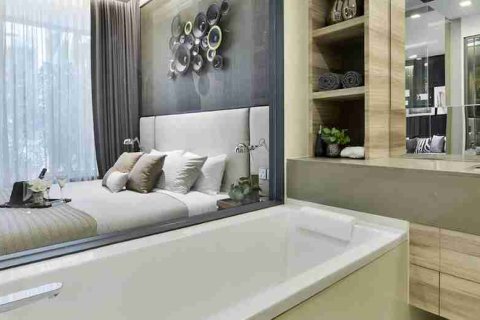 Condo in Bangkok, Thailand, 2 bedrooms № 183167 - photo 2